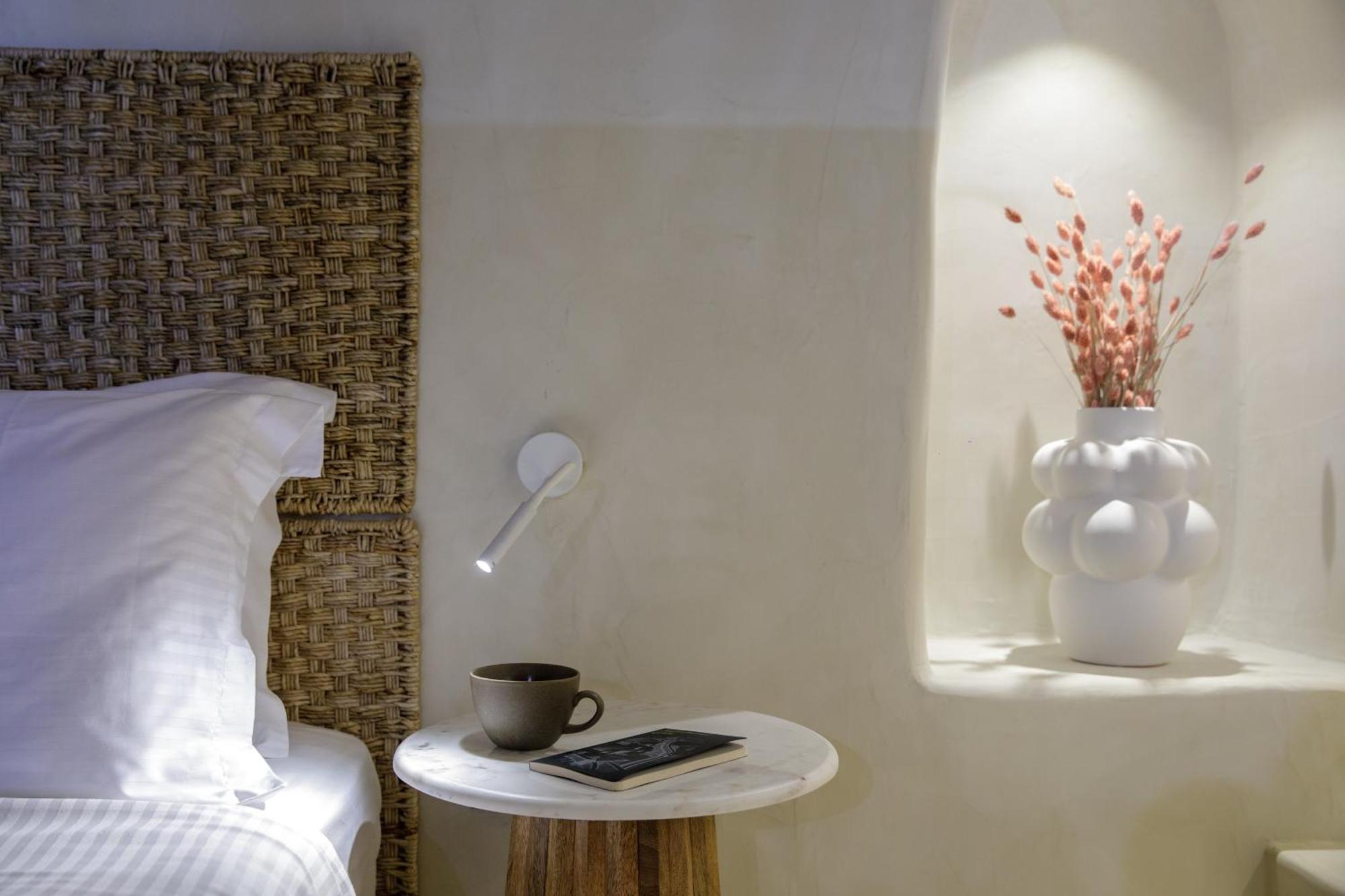 Annouso Villa With Hot Tub By Caldera Houses Oia  Extérieur photo