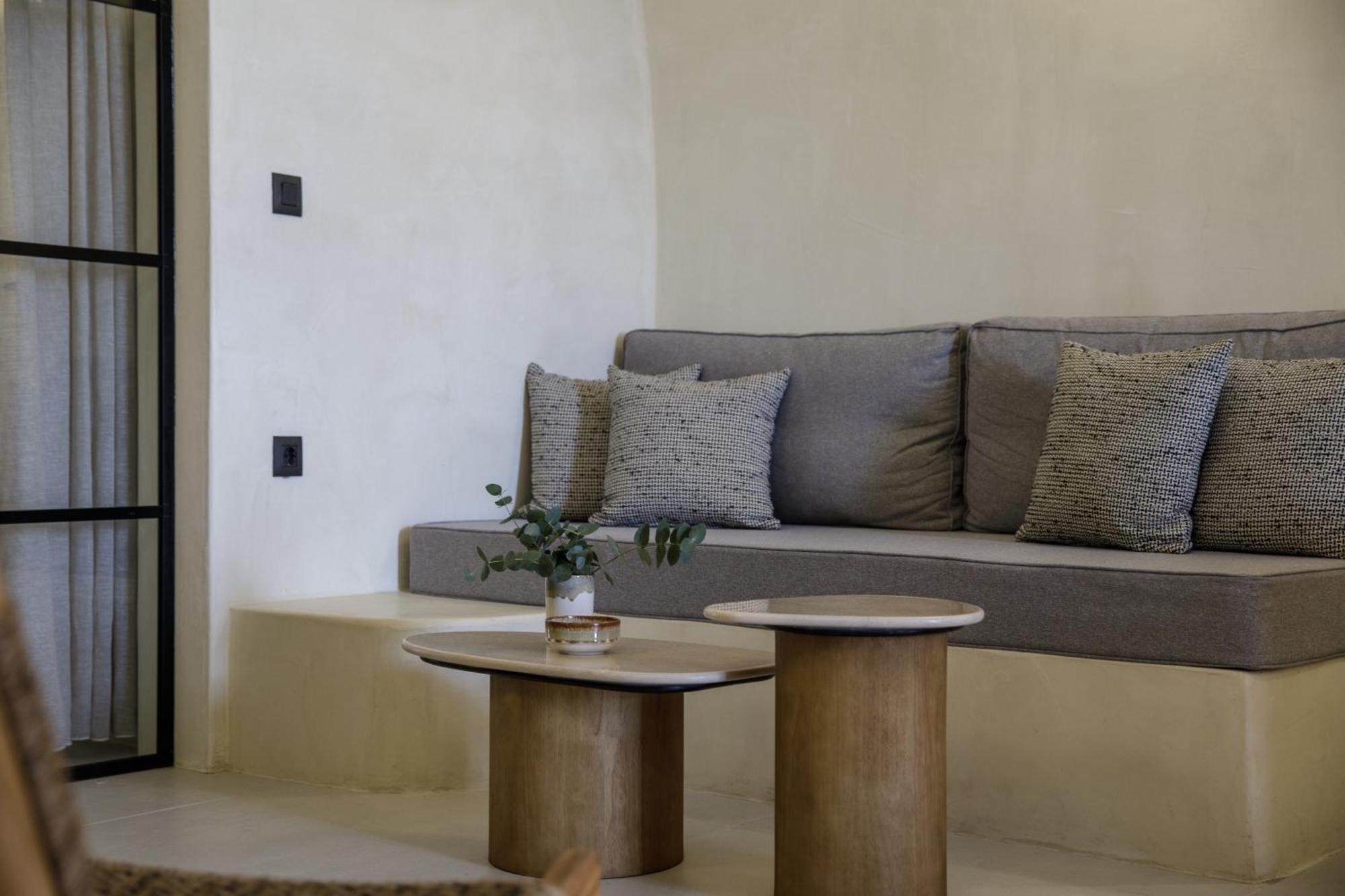 Annouso Villa With Hot Tub By Caldera Houses Oia  Extérieur photo