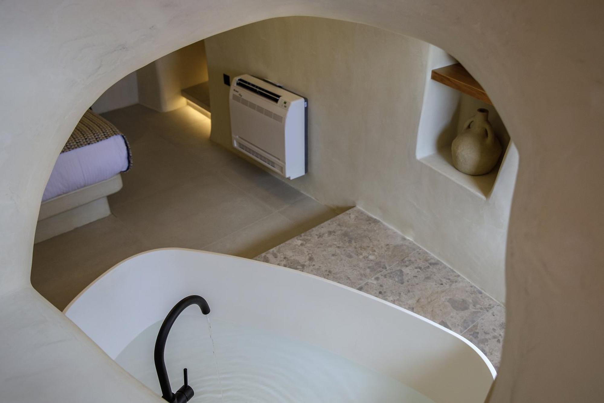 Annouso Villa With Hot Tub By Caldera Houses Oia  Extérieur photo